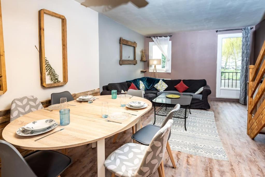 Duplex Cosy Et Contemporain Avec Parking Prive Amiens